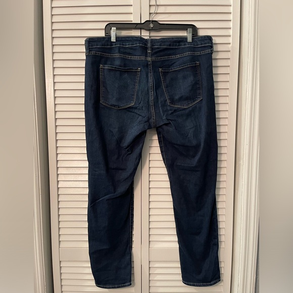 Plus size jeans - Picture 2 of 3